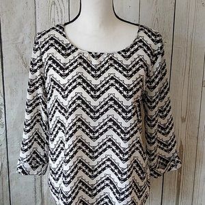 Wishful Park black & white chevron blouse